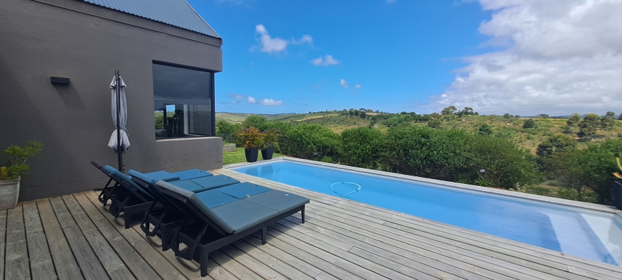 To Let 4 Bedroom Property for Rent in Brackenridge Western Cape